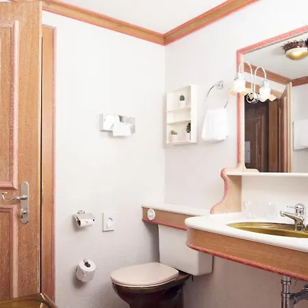 Drachenburg&waaghaus Hotel 3*